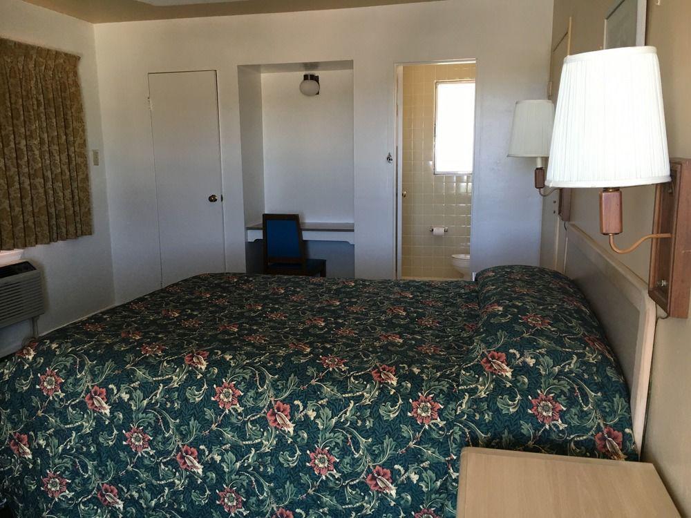 Ramblin Rose Motel キングマン エクステリア 写真