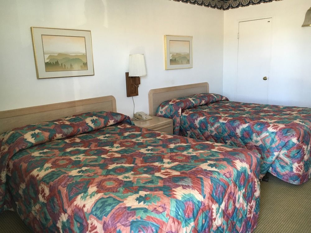 Ramblin Rose Motel キングマン エクステリア 写真