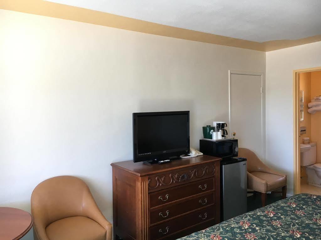 Ramblin Rose Motel キングマン エクステリア 写真