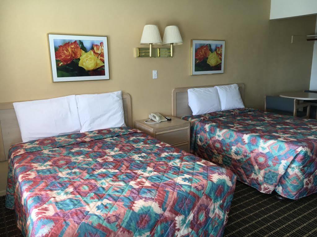 Ramblin Rose Motel キングマン エクステリア 写真