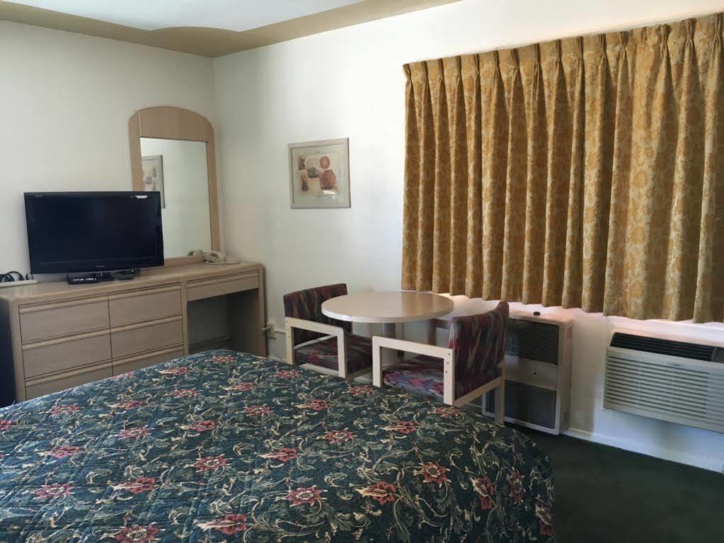 Ramblin Rose Motel キングマン エクステリア 写真