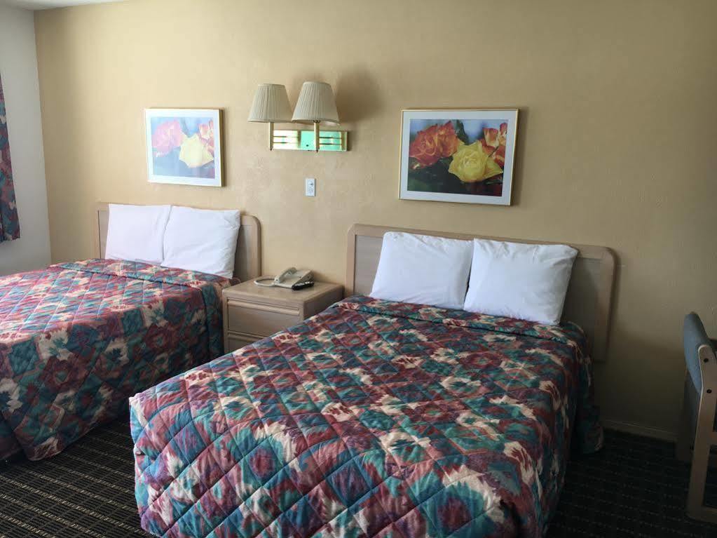 Ramblin Rose Motel キングマン エクステリア 写真